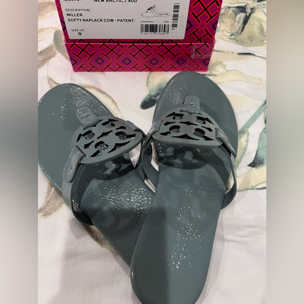 Tory Burch Miller Sandals Size 8 New Acrtic